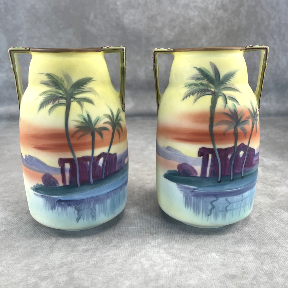 Pair of Antique 1910 Japanese Porcelain Nippon Morimura Moriage Vases‎ 5.5”